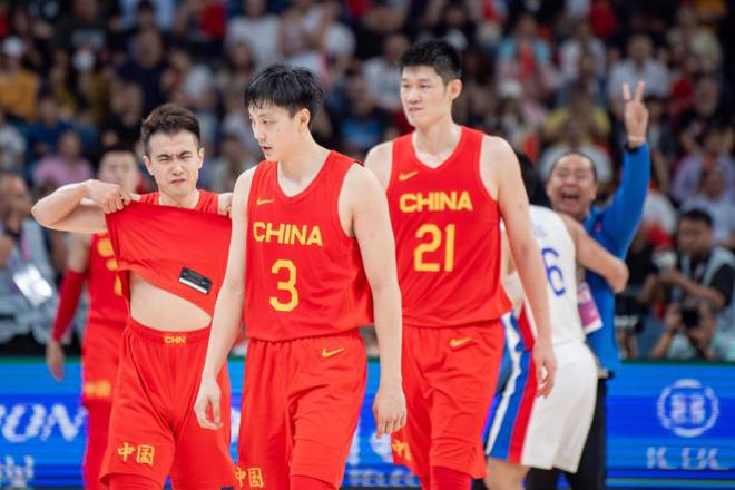 遼粵正式聯手，挑戰NBA巨星，火爆一幕上演